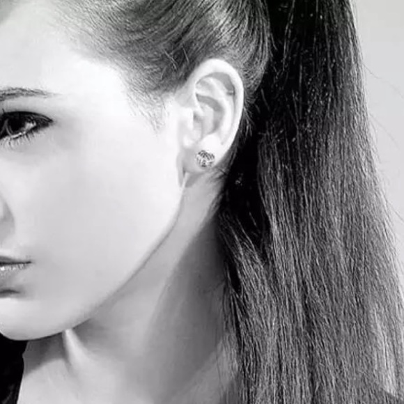 Sterling Silver 925 Stud Earrings - Picture 3 of 5